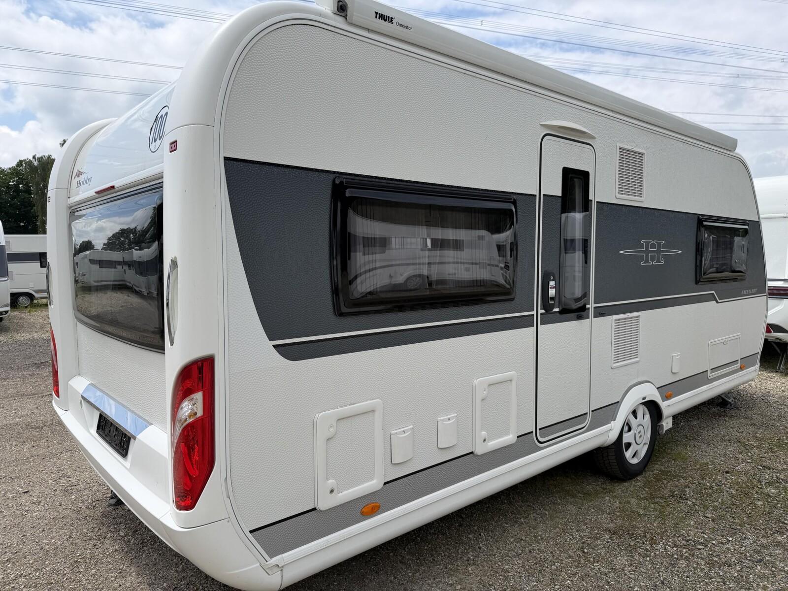 Hobby Excellent 560 CFe *Mover*Markise*Serviceklappen