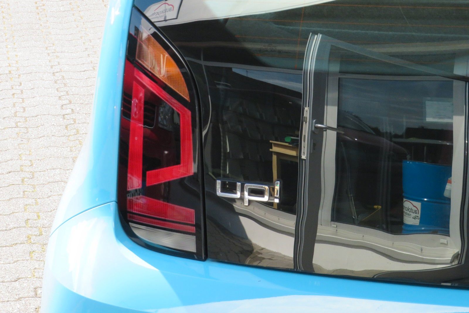 Fahrzeugabbildung Volkswagen up! 4T GJ KLIMA SPURHALTE DAB SCHECKHEFT