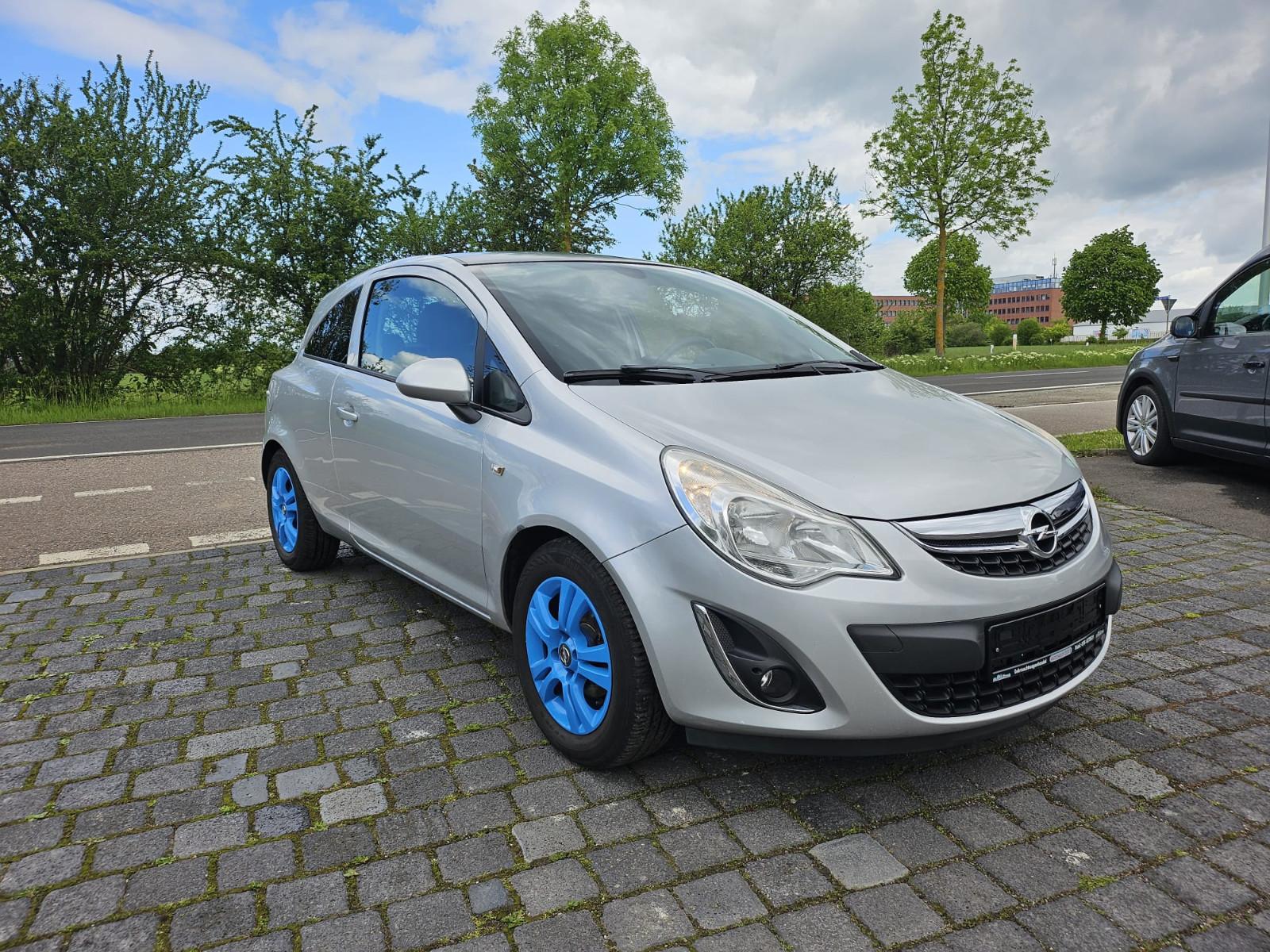 Opel Corsa D Satellite*Tüv NEU*Klima*PDC*
