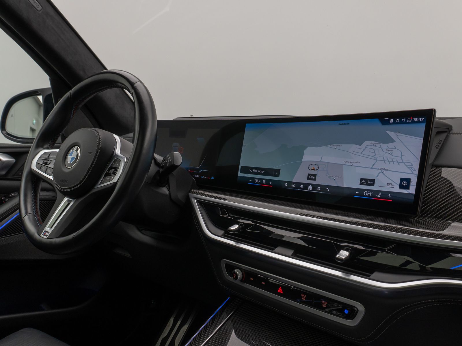 Fahrzeugabbildung BMW X5 M60i 360° HUD H/K SoftCl Panorama Sky Lounge