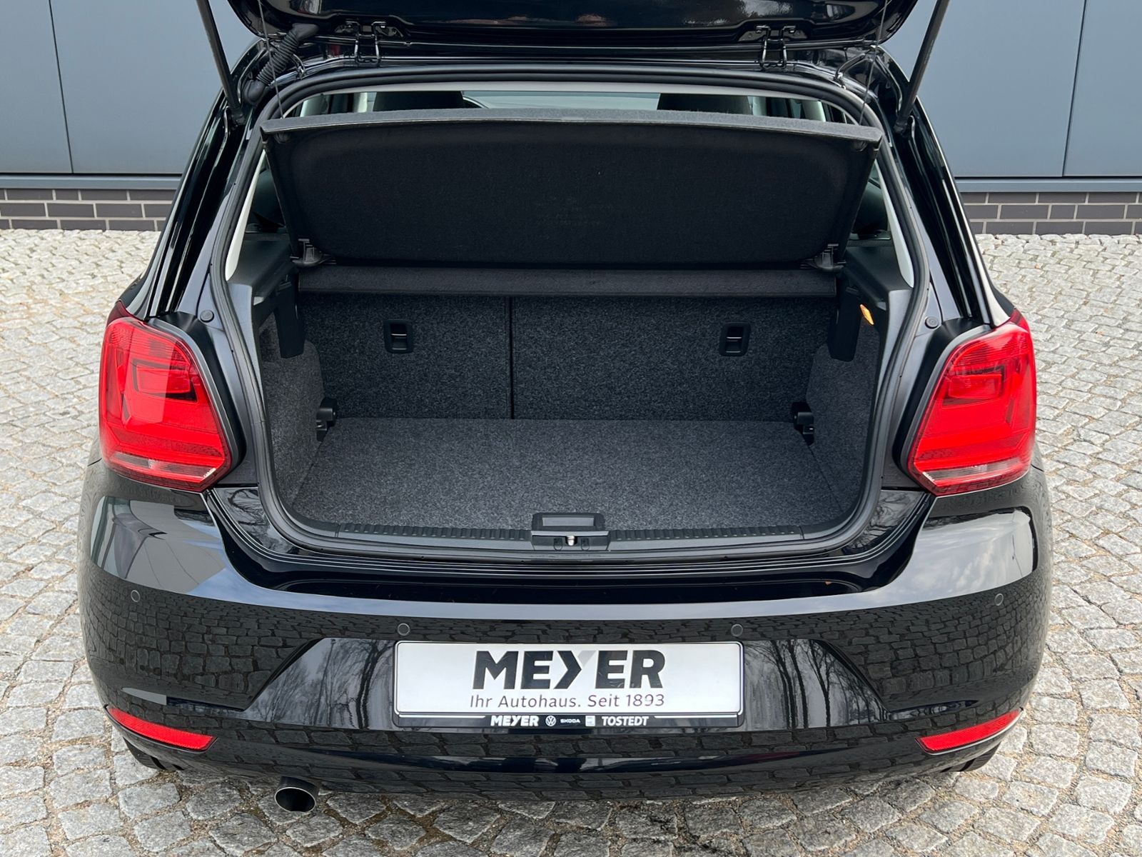 Fahrzeugabbildung Volkswagen Polo 1.2 TSI Comfortline BMT *Klima, Sitzhzg., P