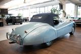 Jaguar XK 1952 JAGUAR XK120 ROADSTER - aus 1952: Roadster