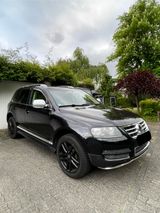 Volkswagen Touareg 3.0 V6 TDI* TÜV NEU*2. Diff. Sperre*Voll - Volkswagen Touareg aus 2006: 3.0