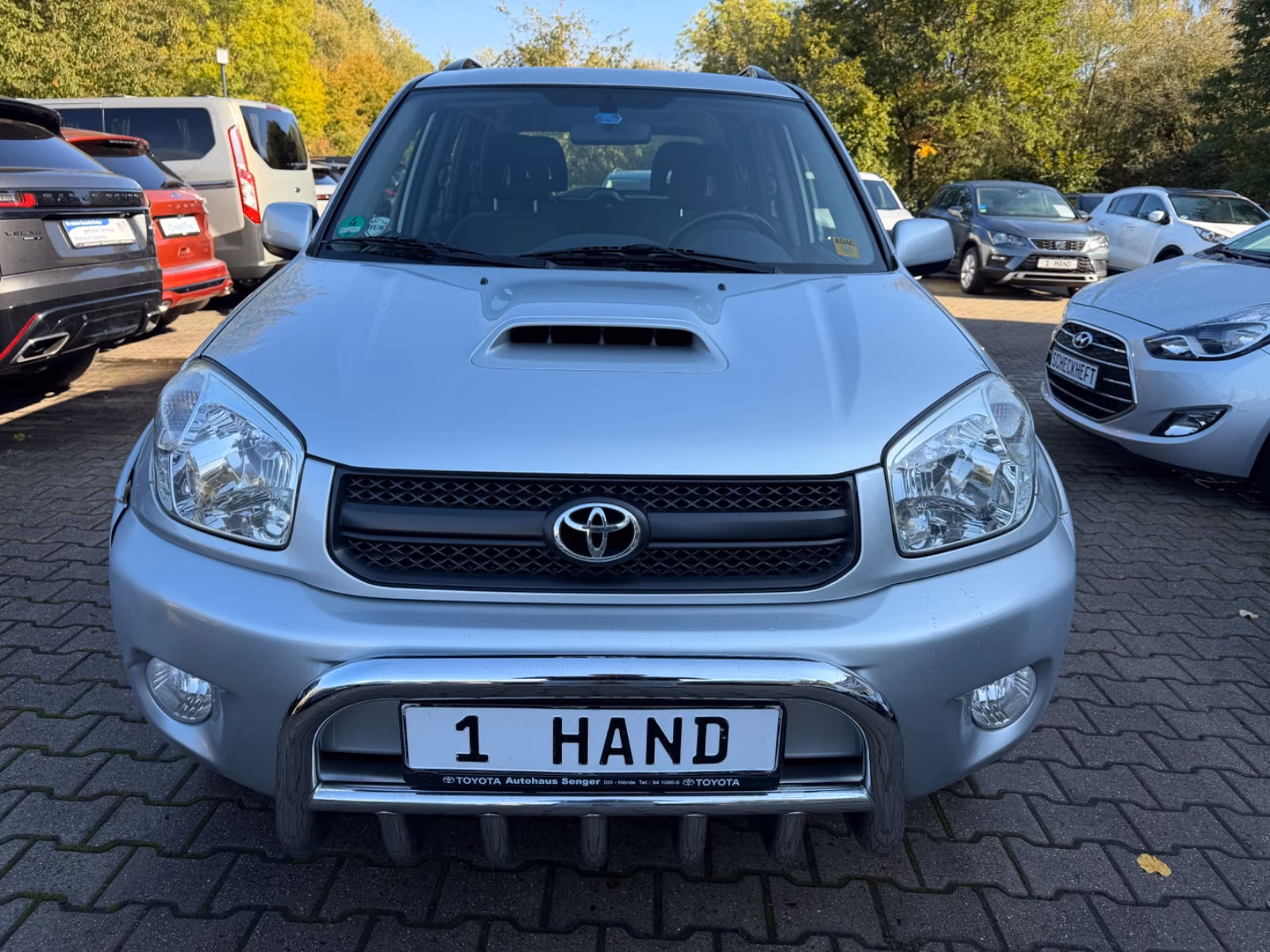 TOYOTA RAV4 - 2.0 D-4D  4X4 - 116 CV - BVM - VOLANT CUIR