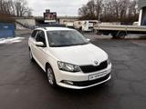 Skoda Fabia 1.2l TSI 66kW Combi *Unfallfrei* - Skoda Fabia: 1.6