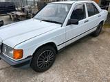 Mercedes-Benz Mercedes 190E benzin Automatik - Mercedes-Benz 190 aus 1988: 190e