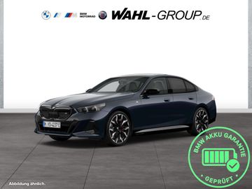 BMW Leasingangebot: BMW i5 M60 xDrive M Sport Pro AHK Panorama Innovatio