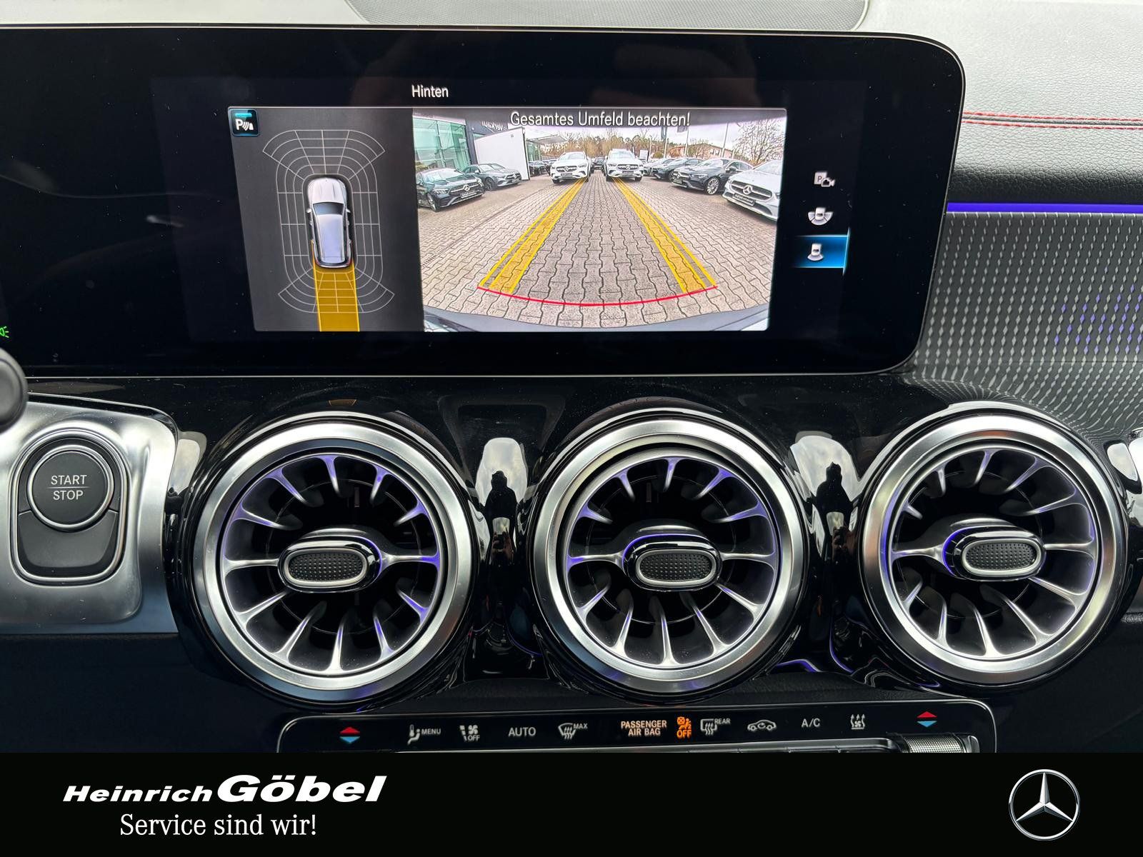 Fahrzeugabbildung Mercedes-Benz EQB 250+ AMG*PANO*HUD*KAMERA*AMBIENTEBELEUCHTUNG