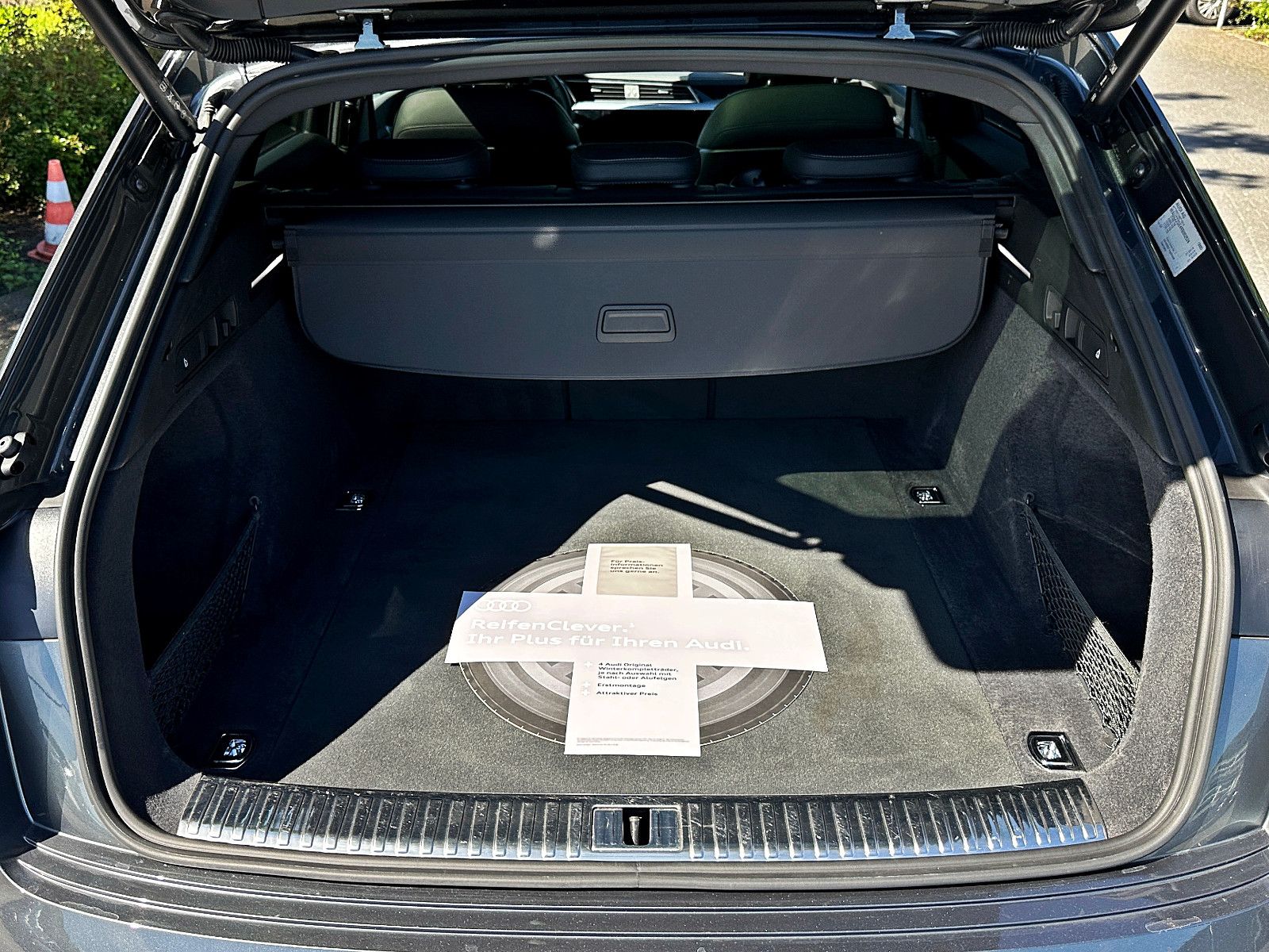 Audi Q8 e-tron - Bild 28