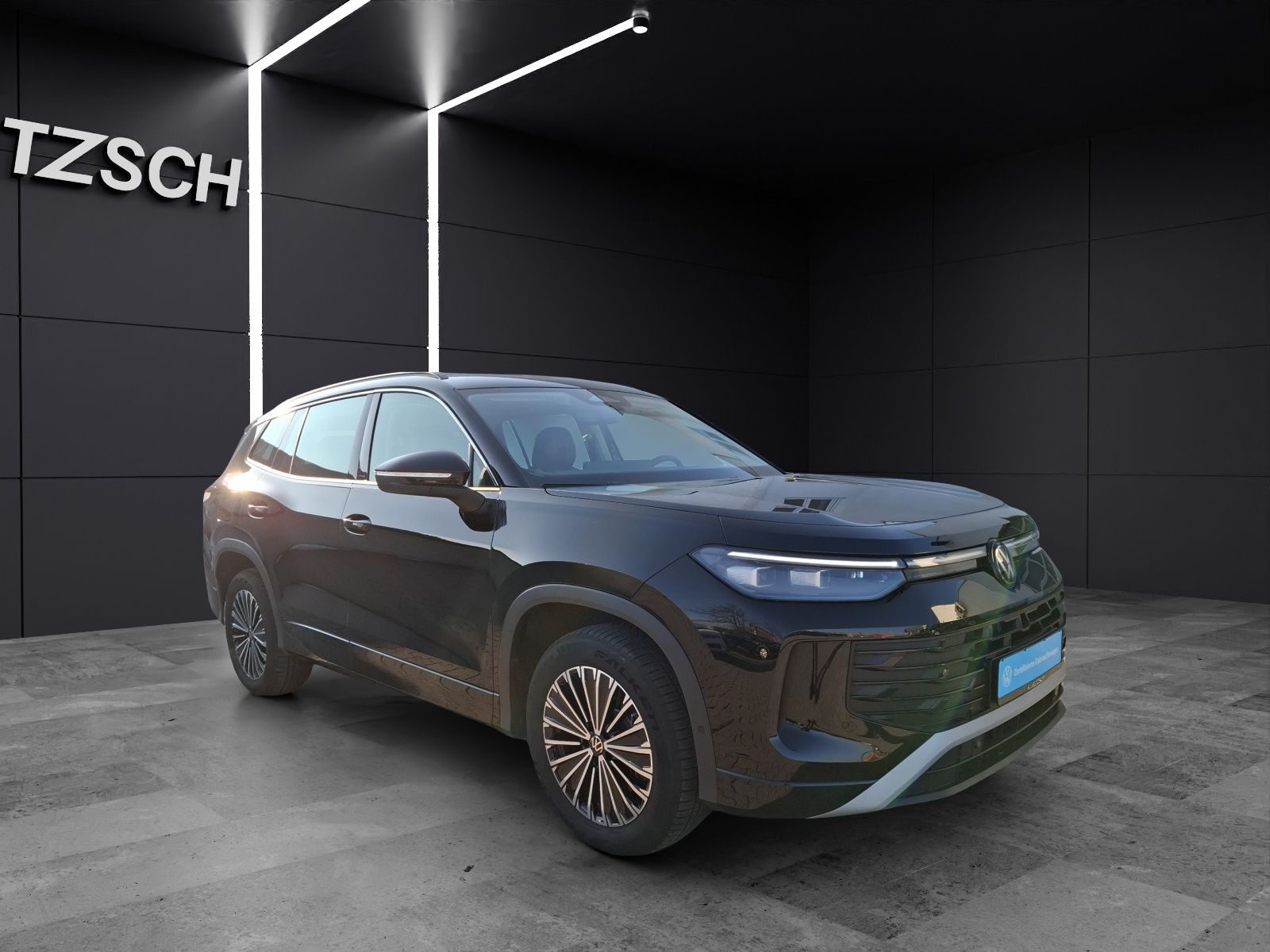 Fahrzeugabbildung Volkswagen Tayron TSI Life DSG 4M LED AHK Navi AID HUD ACC