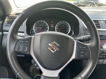Suzuki Swift Comfort 1.2 1. Hand!