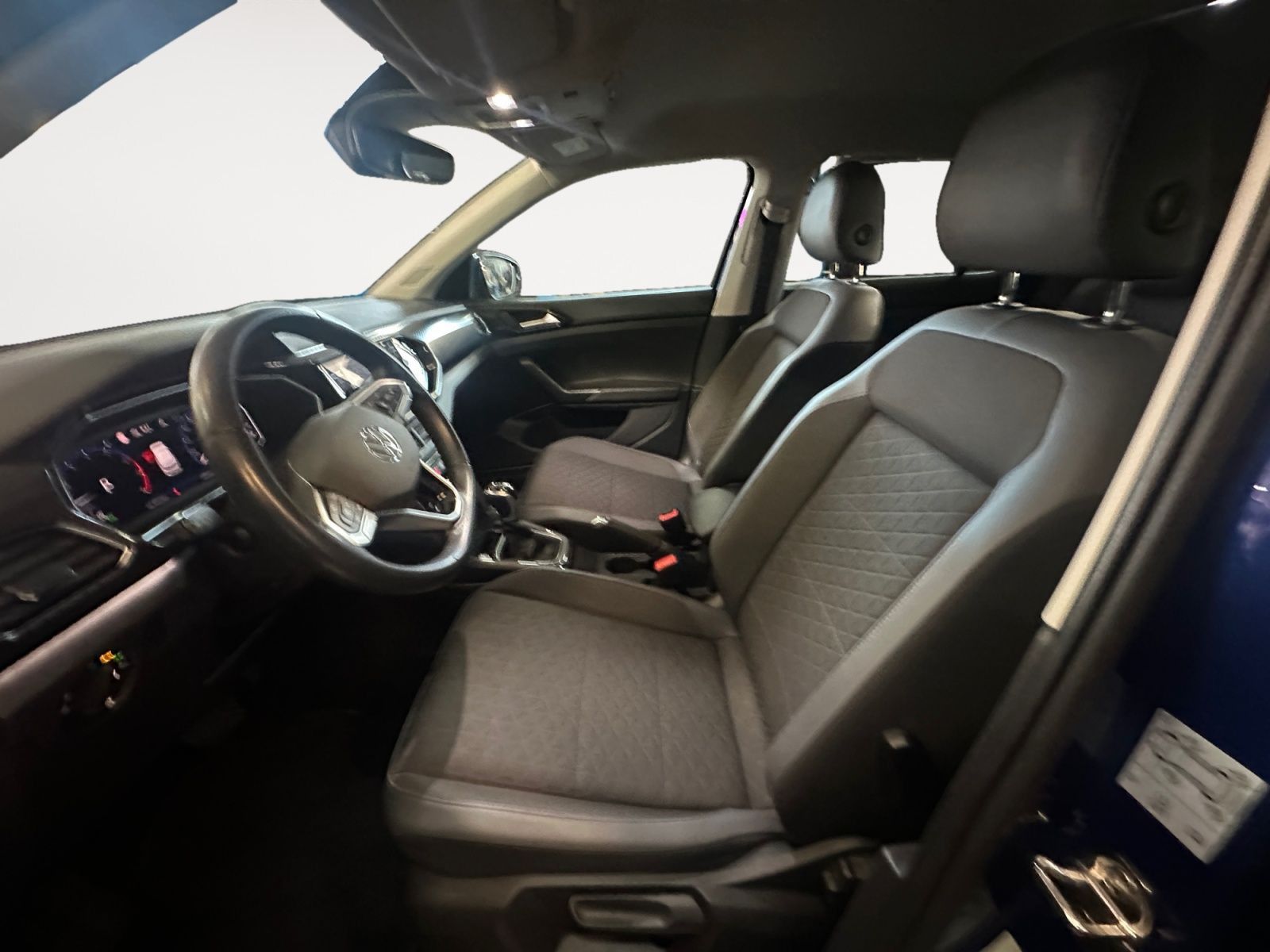 Volkswagen T-Cross - Bild 10
