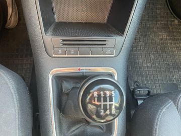 Volkswagen Tiguan - 8