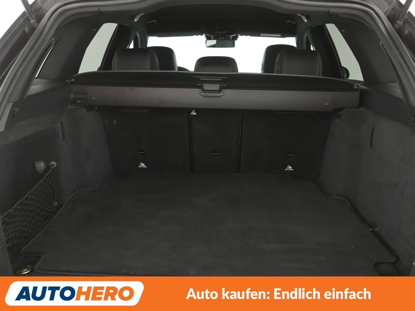 Mercedes-Benz C-Class Mild-Hybrid T 4Matic AMG Line Aut. *HUD*, миниатюра 16