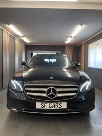 Mercedes E 200 - 3