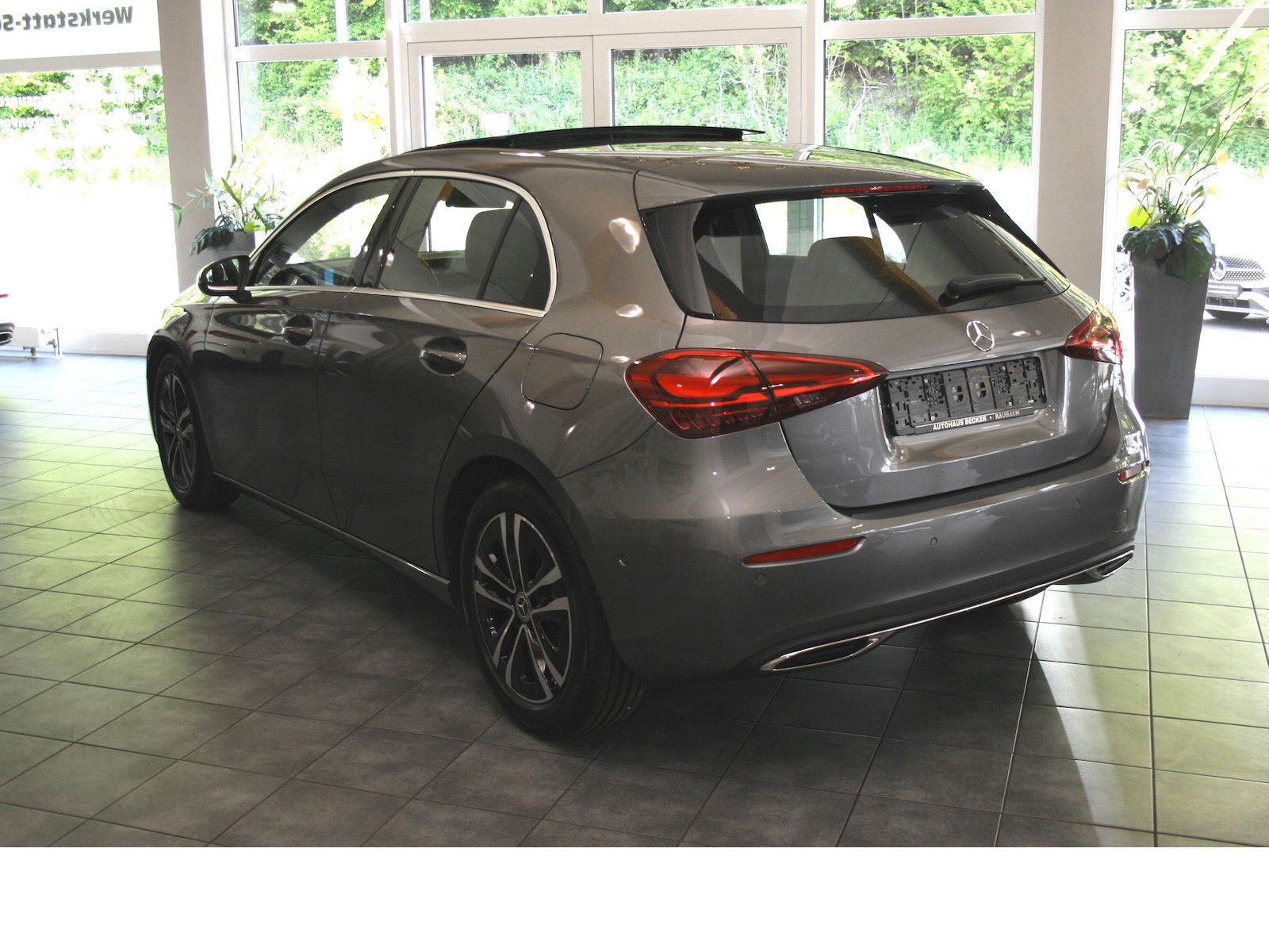 Fahrzeugabbildung Mercedes-Benz A 180 d Progres.Advanced *Panorama-SD*Klimatroni