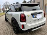 MINI Cooper SE Countryman Chili Plus/Pano/All4 - weiße MINI Cooper SE Countryman