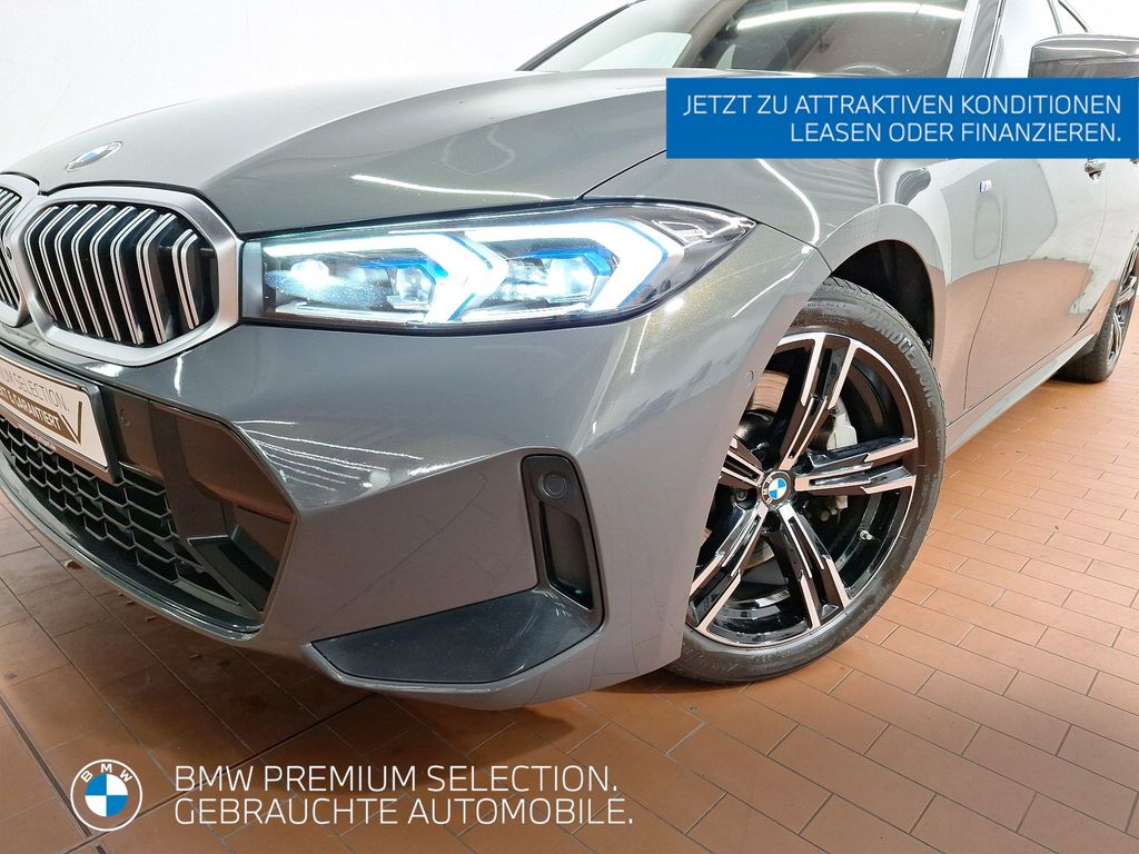 Image of BMW 330