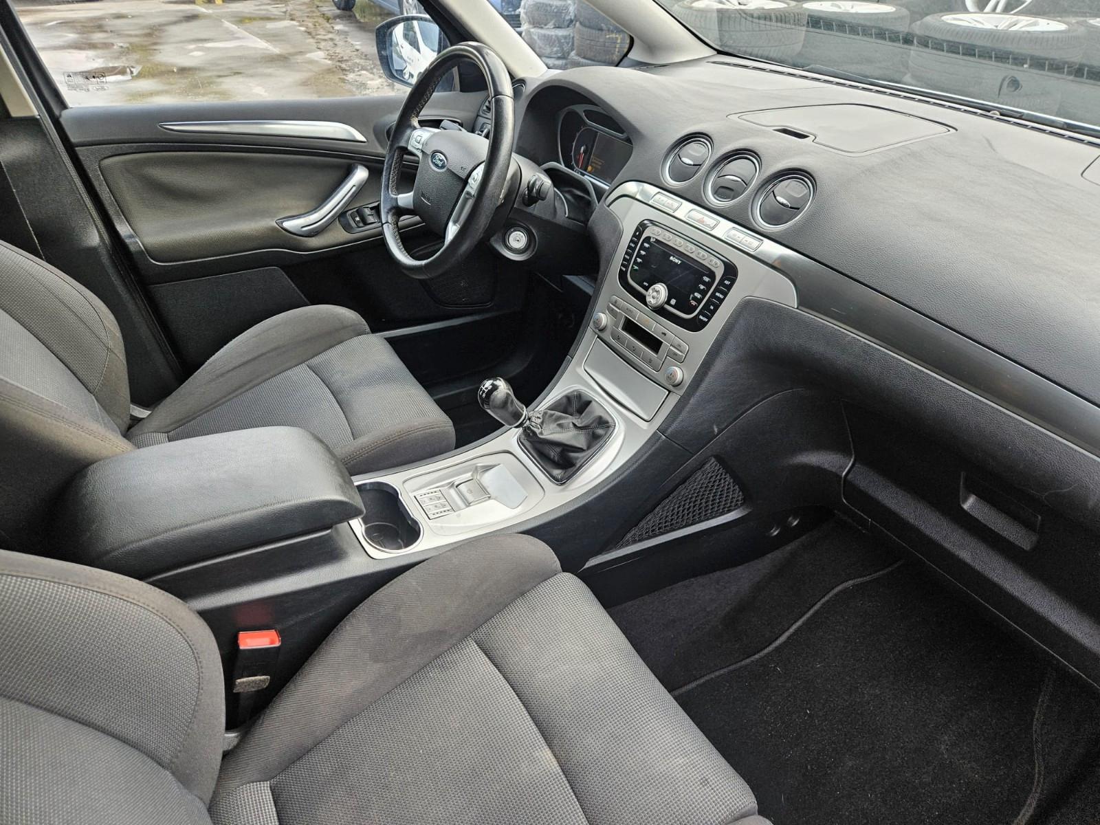Ford S-MAX 2007 — photo 15