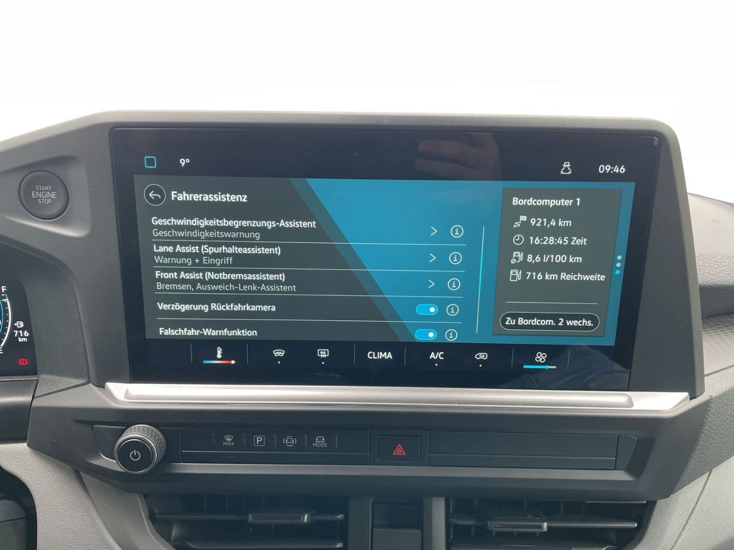 T7 Transporter Kasten 2.0 TDI LR AHK/Kamera/GRA