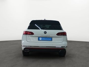 Volkswagen Touareg - 4