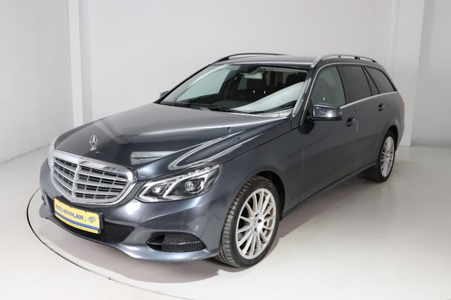 Mercedes-Benz E 220 CDI T BlueEFFICIENCY *ILS * LED *