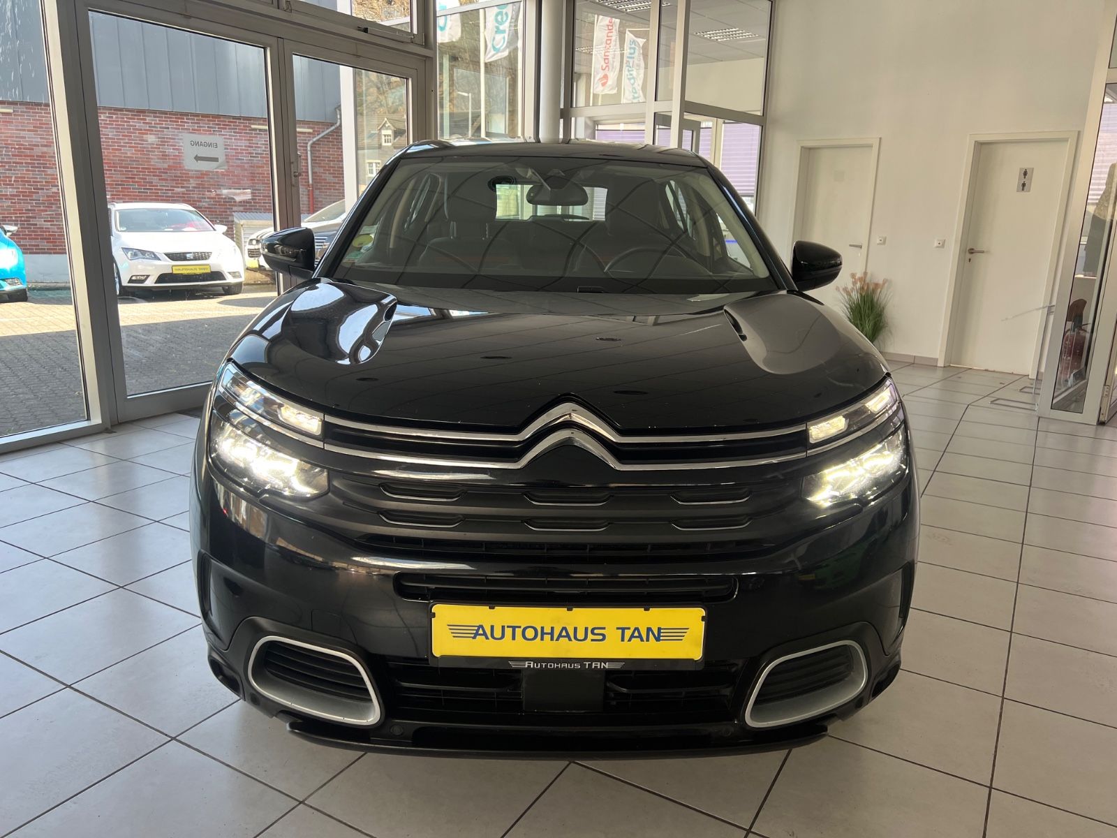 Fahrzeugabbildung Citroën C5 Aircross Live * AUTOMATIK * LED *