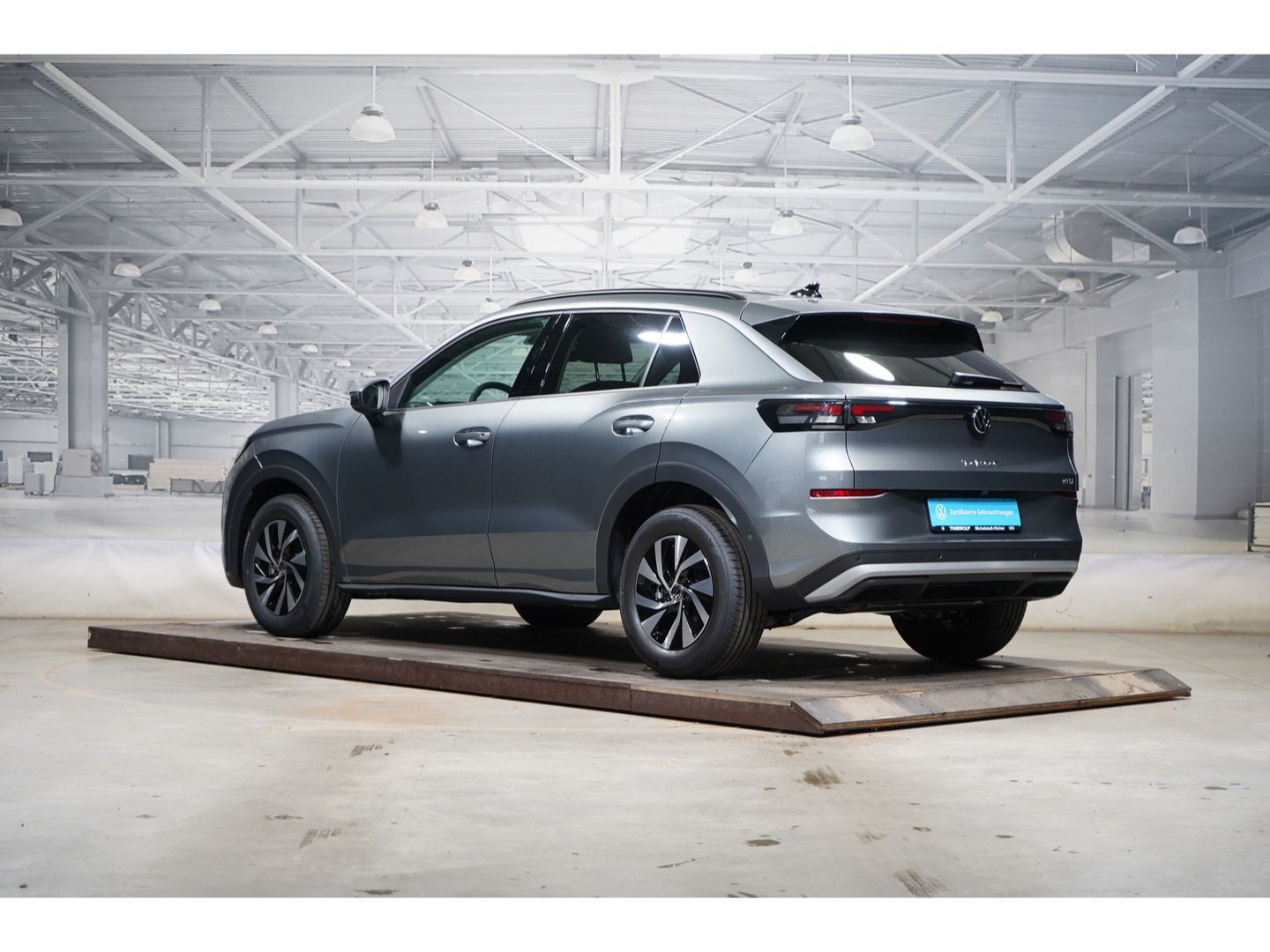 Volkswagen T-Roc - Bild 2