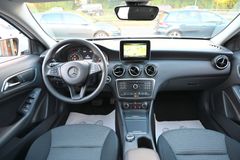 MERCEDES-BENZ GLA 200 d CDI Navi PDC Kamera Sitzhz. PanoramaSD