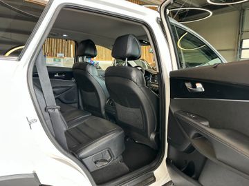 Kia Sorento*SitzBelüftung*Pano*ACC*Memory*BI-Xenon*