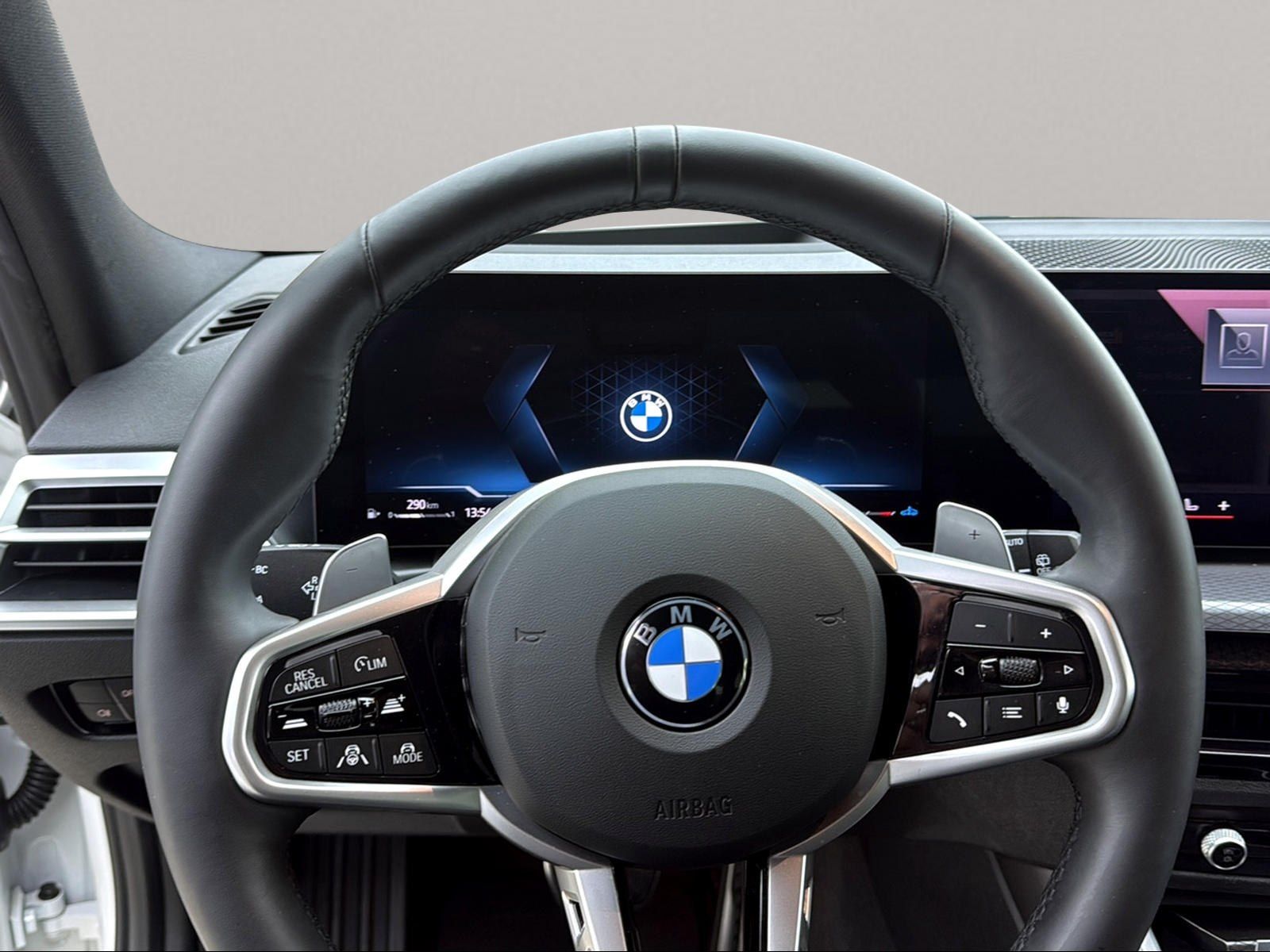 BMW 330 - Bild 15
