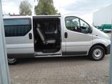 Opel Vivaro Kasten/Kombi L2H1 Automatik*Klima*9Sitzer - Opel Vivaro in Hannover