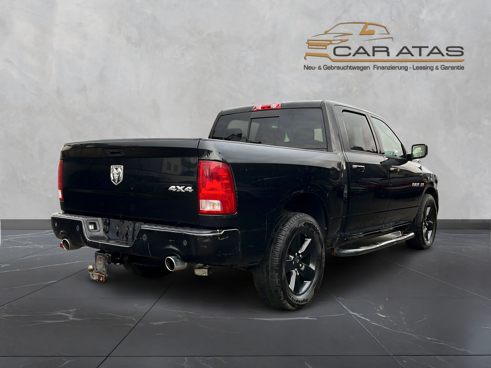 Fahrzeugabbildung Dodge RAM 1500 LPG 103L CREW CAB 1.HAND RF KAM AHK GSD