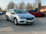 Opel Astra K ST 1.6D Edition PDC/Navi/Ergo-Sitz - Opel Astra: 1.6