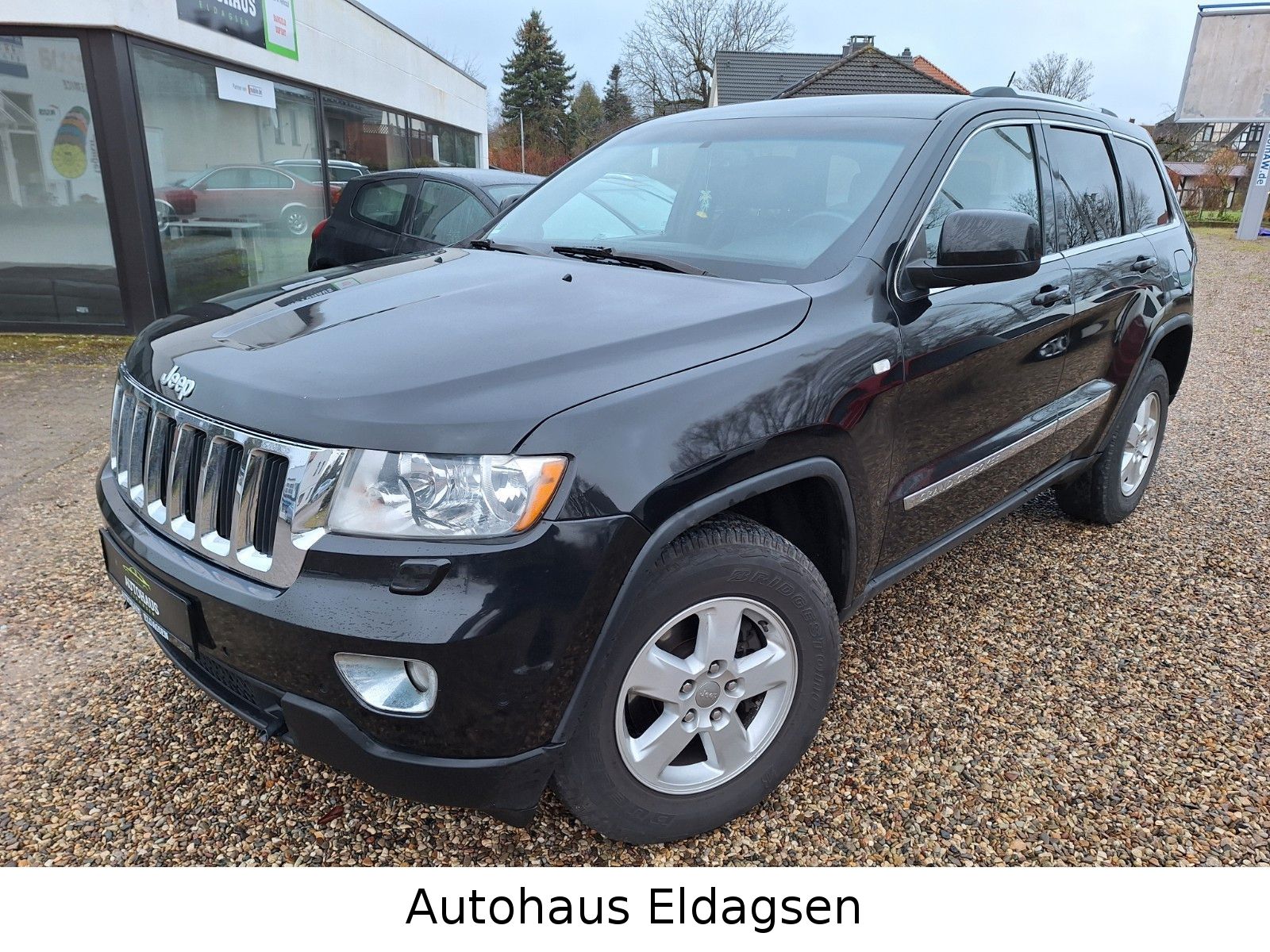 Jeep Grand Cherokee - 1