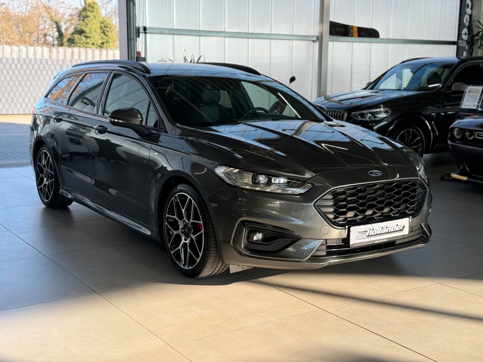 Fahrzeugabbildung Ford Mondeo Turnier 2.0 TDCI Automatik ST-Line "AHK"