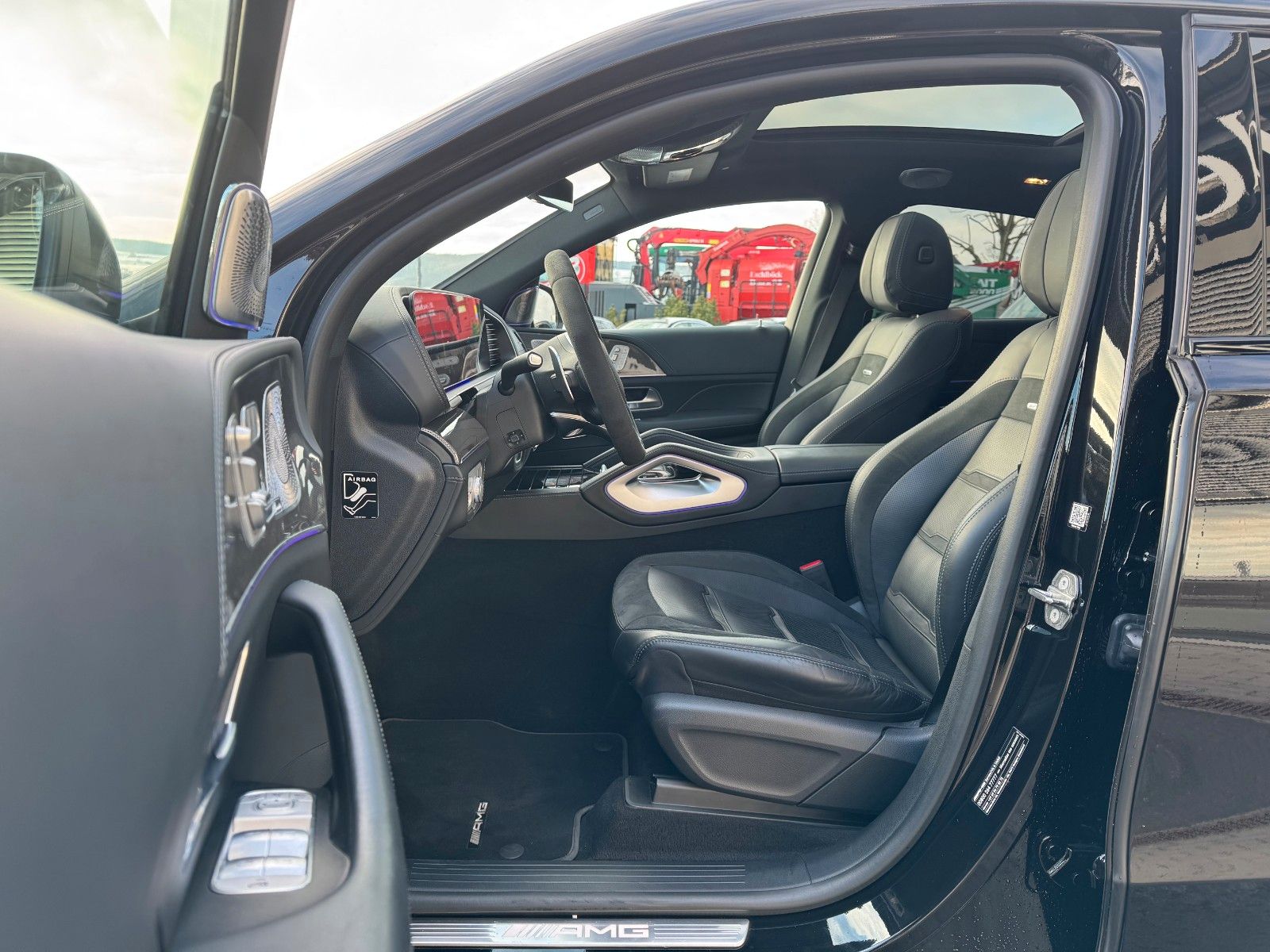 Fahrzeugabbildung Mercedes-Benz GLE 63 AMG S Pano+Burm+AHK+HUD+Massage+StandH