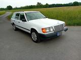 Mercedes-Benz 230E T W124 - gebrauchte Mercedes-Benz 230 aus dem Jahr 1986