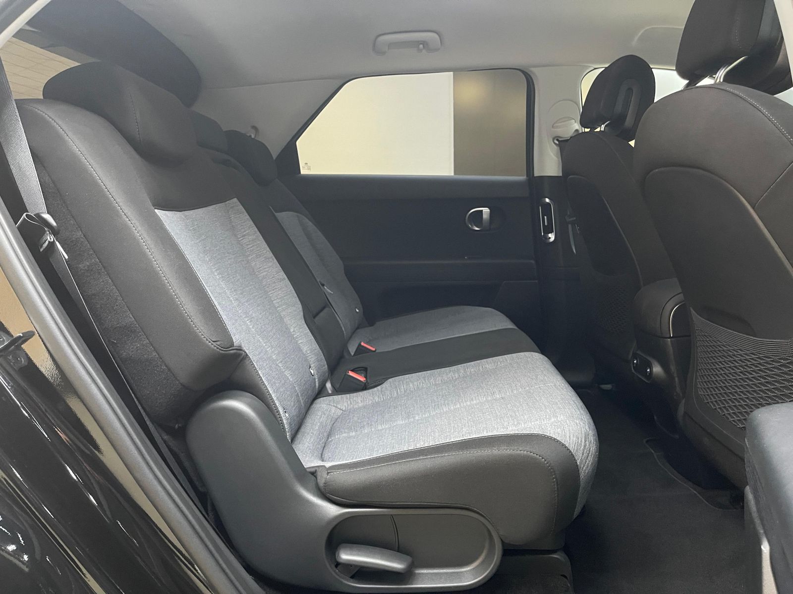 Fahrzeugabbildung Hyundai Ioniq 5 Dynamiq LED+NAVI+SITHZ+KAMERA+ACC+WP+19"