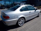 BMW 320Ci - - BMW 320 aus 2002: Coupe