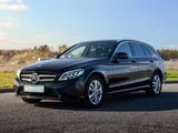 Mercedes-Benz C 220 d 4MATIC T Autom. - - Mercedes-Benz C 220 Gebrauchtwagen in Kassel