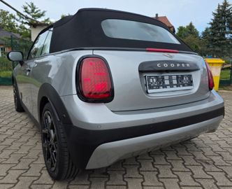 MINI Cooper Cabrio - 12