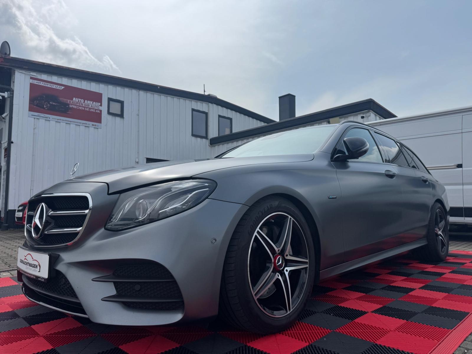 Mercedes-Benz E 300 de T-Modell 9G AMG PAKET MULTIBEAM NightPa