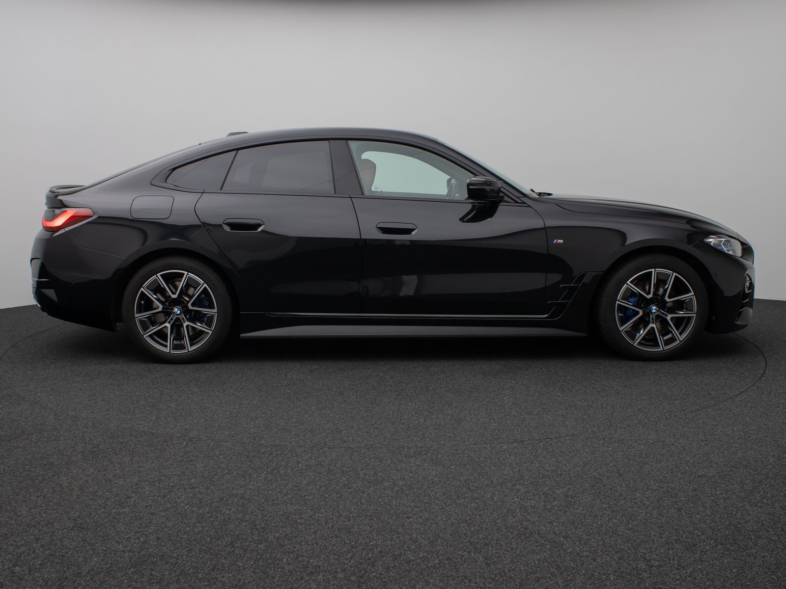 Fahrzeugabbildung BMW M440i xD Gran Coupé Laser Kamera HUD DAB H/K AHK