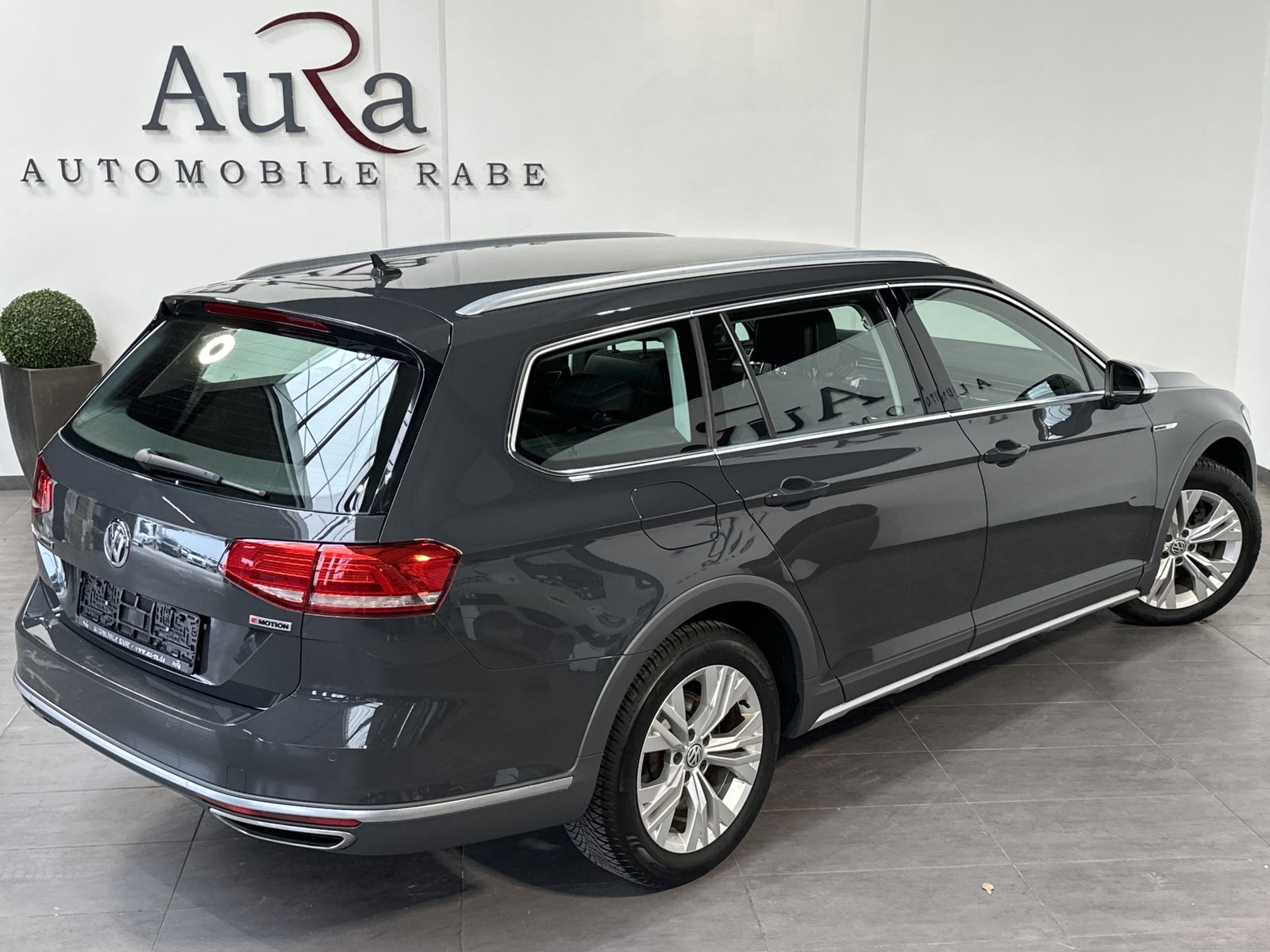 Fahrzeugabbildung Volkswagen Passat Alltrack 2.0 TSI DSG NAV+SHZ+ACC+KAMERA+2