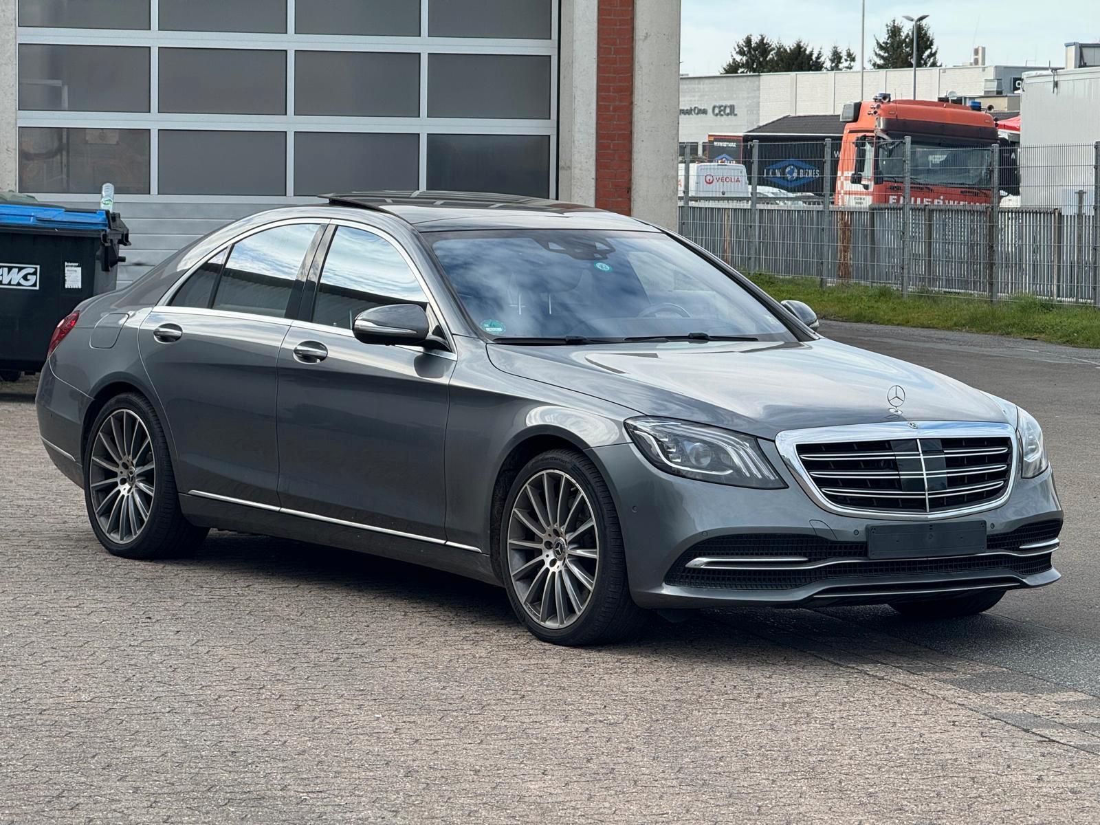 Mercedes-Benz S 560 S Limousine 4Matic Pano/5Kamera/Full/ Dist