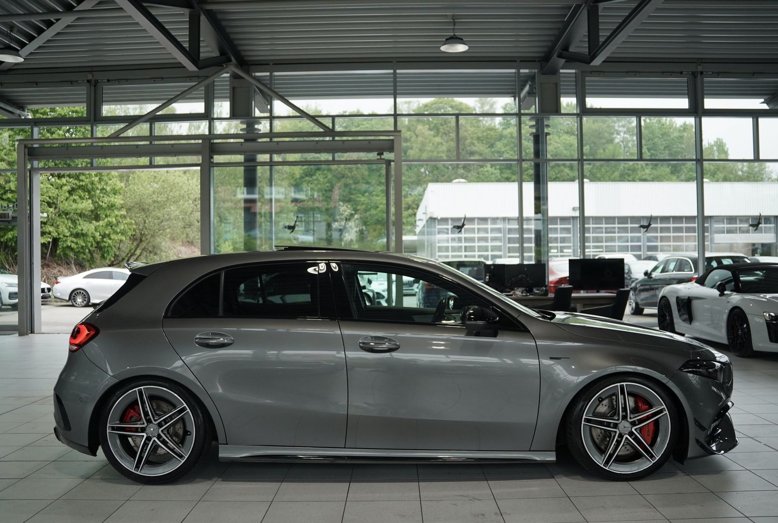 Mercedes Benz A 45 Amg