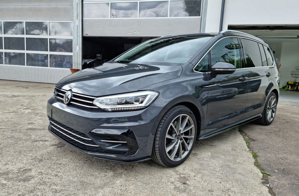 Image of Volkswagen Touran