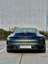Porsche 992 Carrera S Coupé Carrera S - Porsche 992: Grün