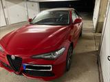 Alfa Romeo Giulia VELOCE 2.0 Turbo ,Pano ,2.Hd, Unfallfrei - Alfa Romeo Giulia Gebrauchtwagen